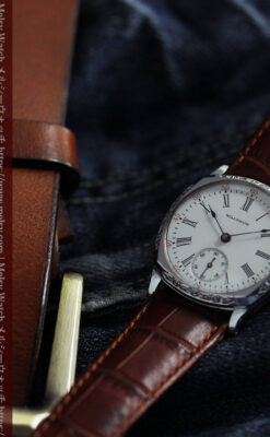 ウォルサム アンティーク腕時計 装飾入りクッション型 【1908年頃】