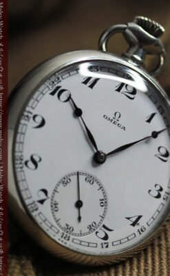 昔ながらの定番の形を楽しむオメガのアンティーク懐中時計 【1927年頃】-P2379-1