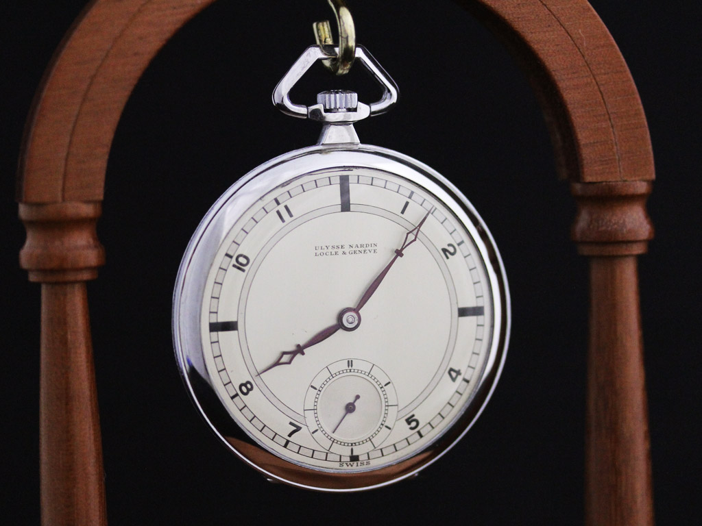 ユリスナルダン 昭和のクラシックなアンティーク懐中時計 【1939年頃】