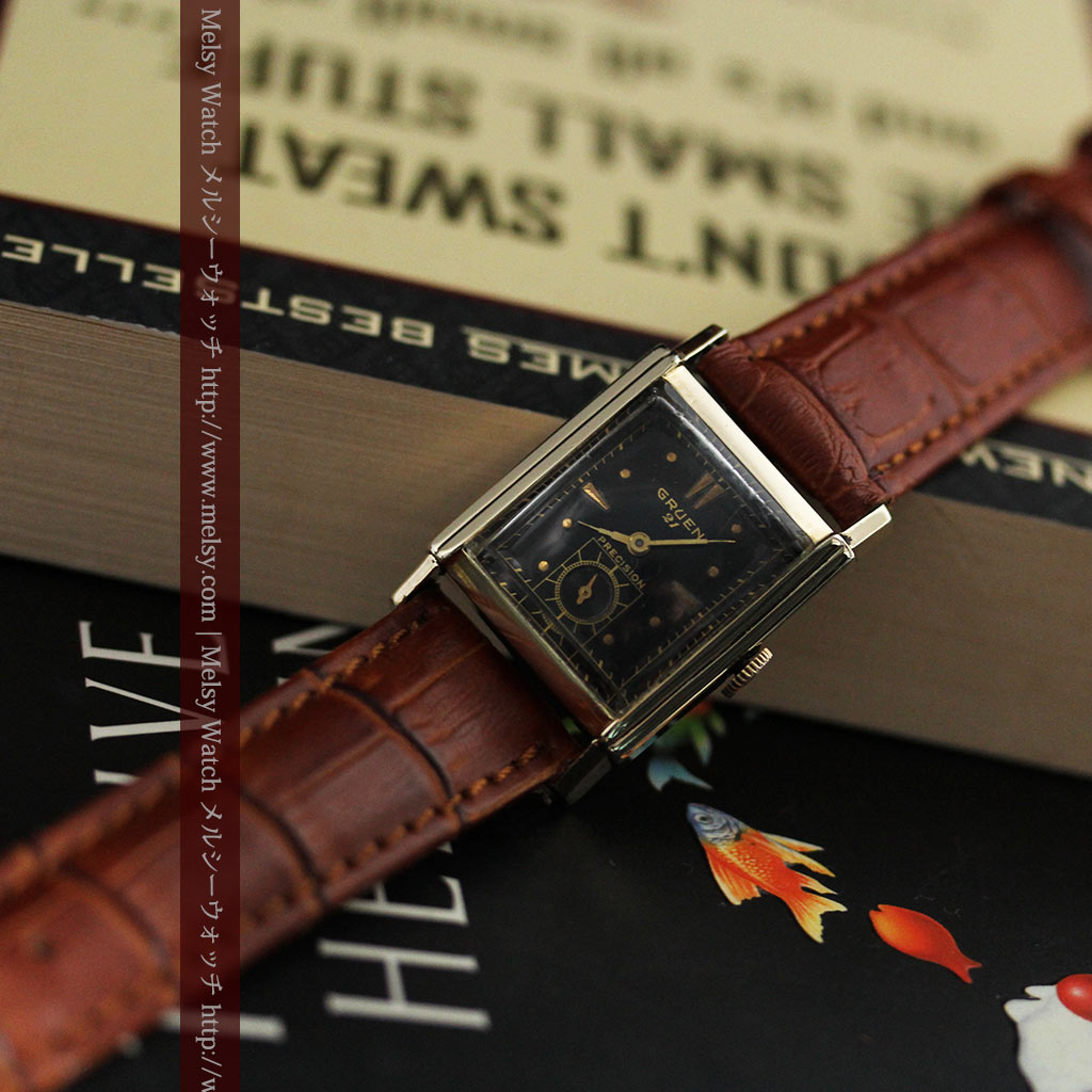 グリュエンの少し小さめの黒い文字盤のアンティーク腕時計【1950年頃】