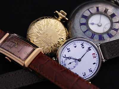 本物保証安いアンティークな巻時計.*˚ 時計